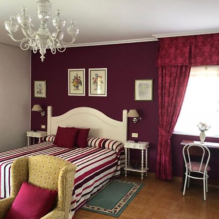 Hostal Juan Rosal Екстер'єр фото