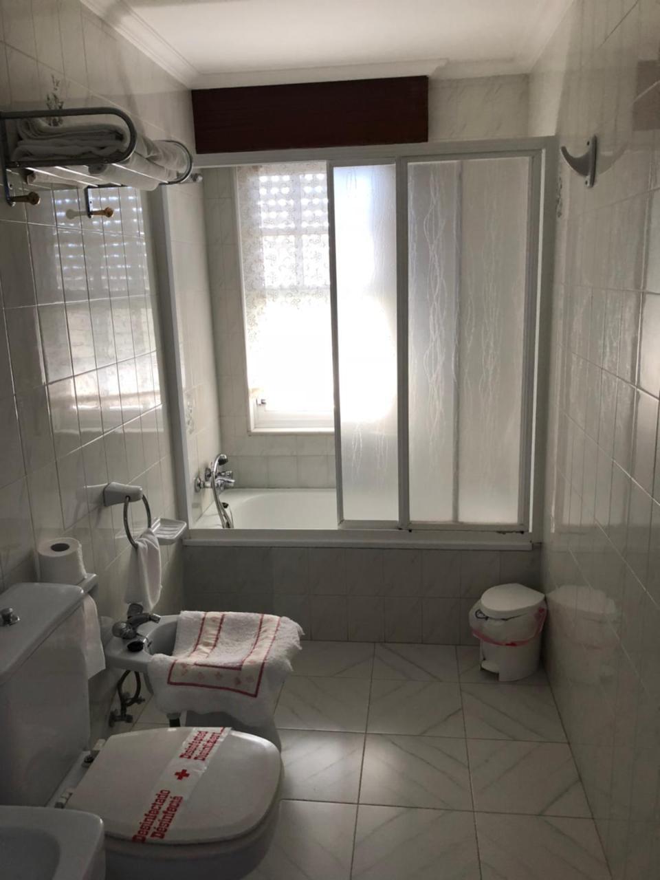 Hostal Juan Rosal Екстер'єр фото